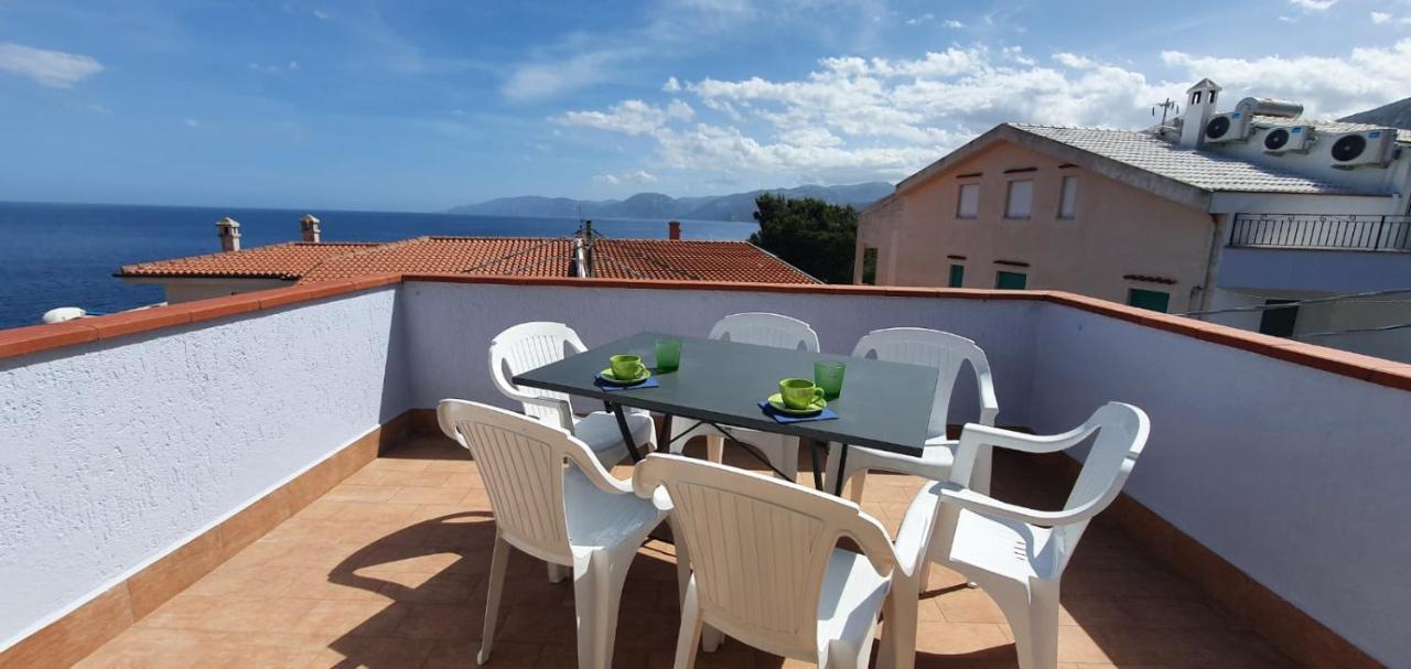 Appartamento Terrazza Vista Mare Cala Gonone Eksteriør bilde